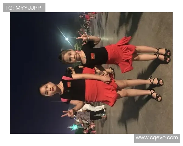 与杨丽深入对话探讨她的DOTA2职业生涯与成长历程